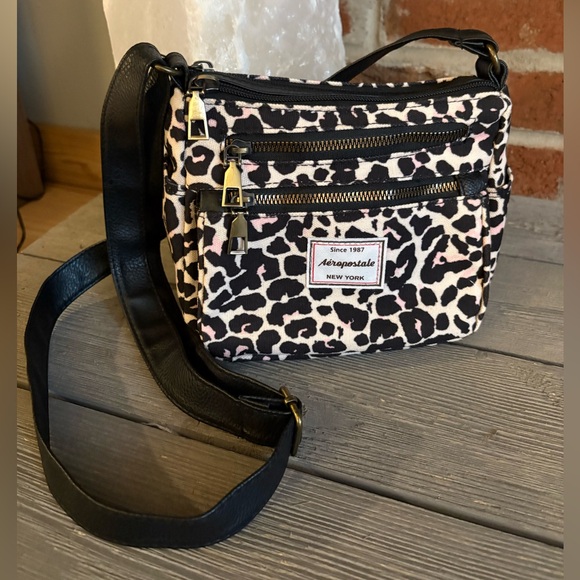 Aeropostale Handbags - Aeropostale Leopard Print Crossbody Bag